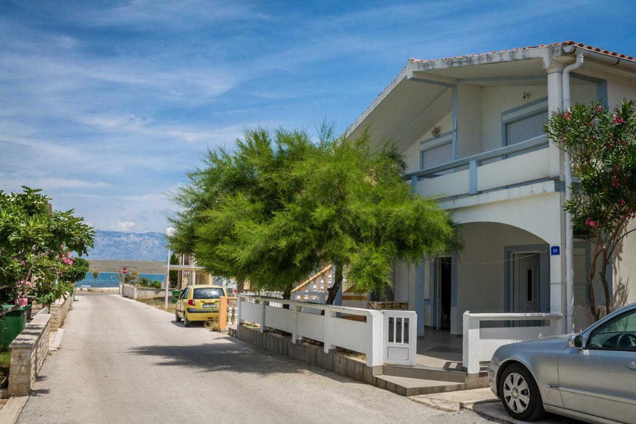 Fisa Apartments Vir Exteriör bild
